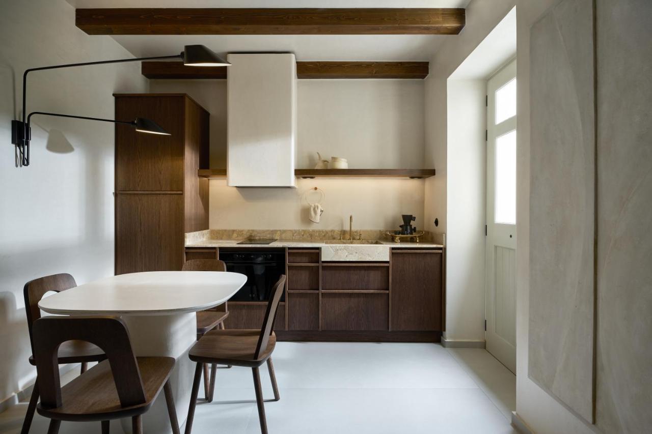 Ocre The Art Of Living Apartment *